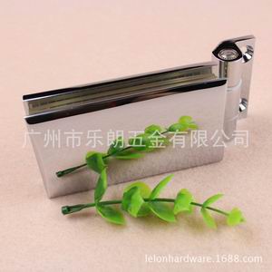 淋浴房隔断玻璃夹哪家好？