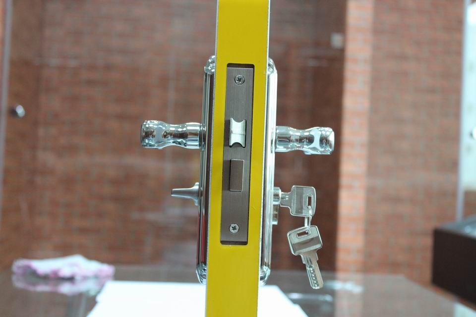 Luxury Hollow Stainless Steel Door Lock with Plate